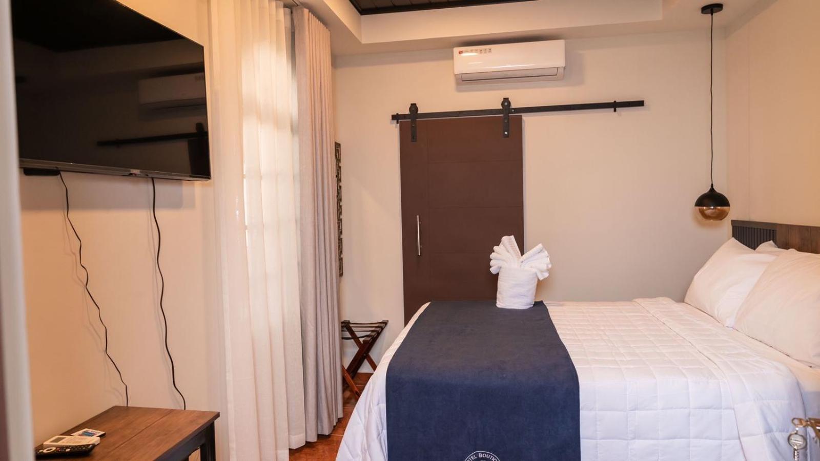 Hotel Boutique Nueva Valladolid Comayagua Exteriör bild